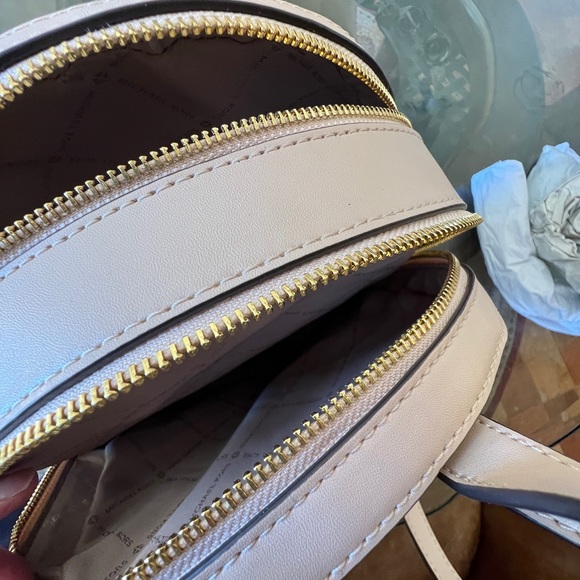 Michael Kors Jaycee Signature backpack&wallet buff NWT - Picture 12 of 15